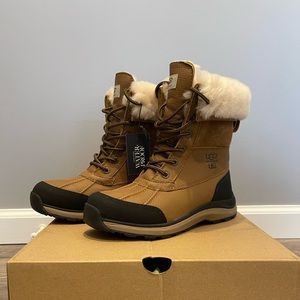 UGG Adirondack boot III Size 7 Never Worn still in box